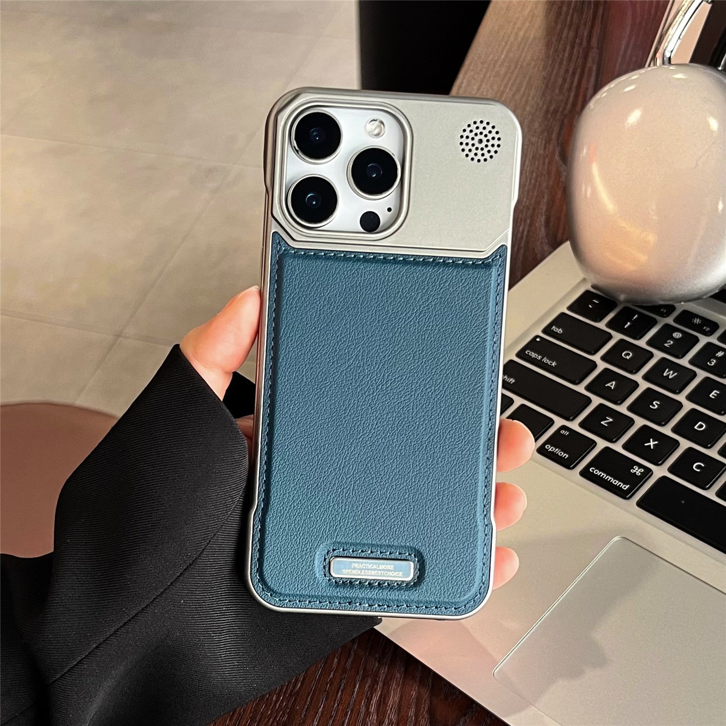 Iphone 17 Mettalic Case